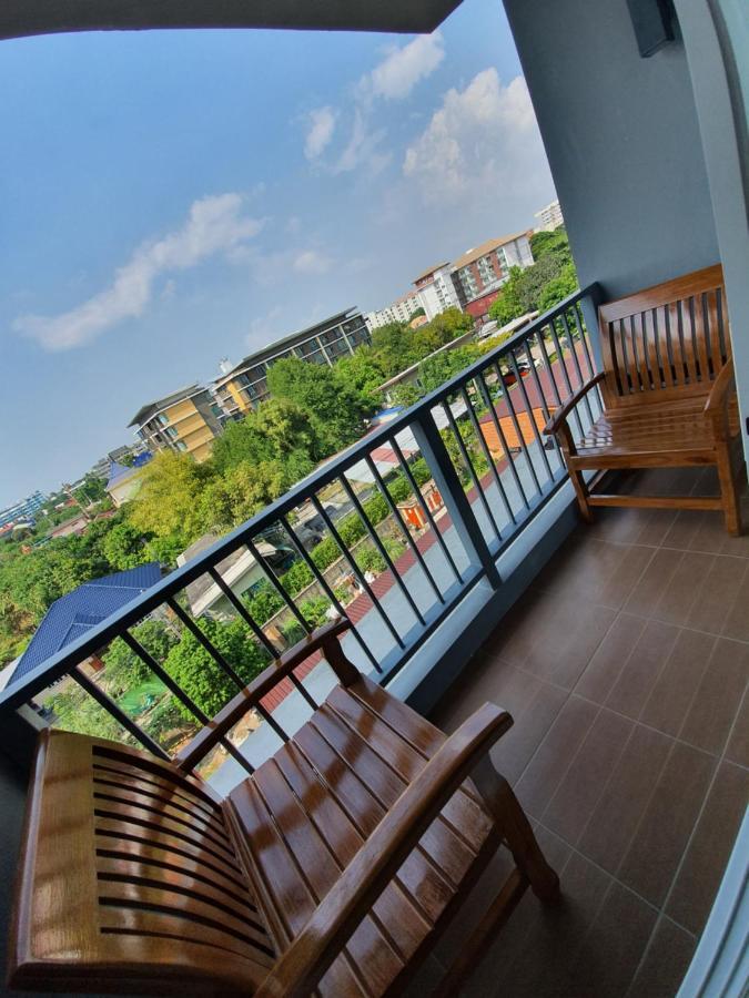 Execlusive Seaview 1 Bedroom Suite With Toproof Pool At The Patio Bangsaen エクステリア 写真